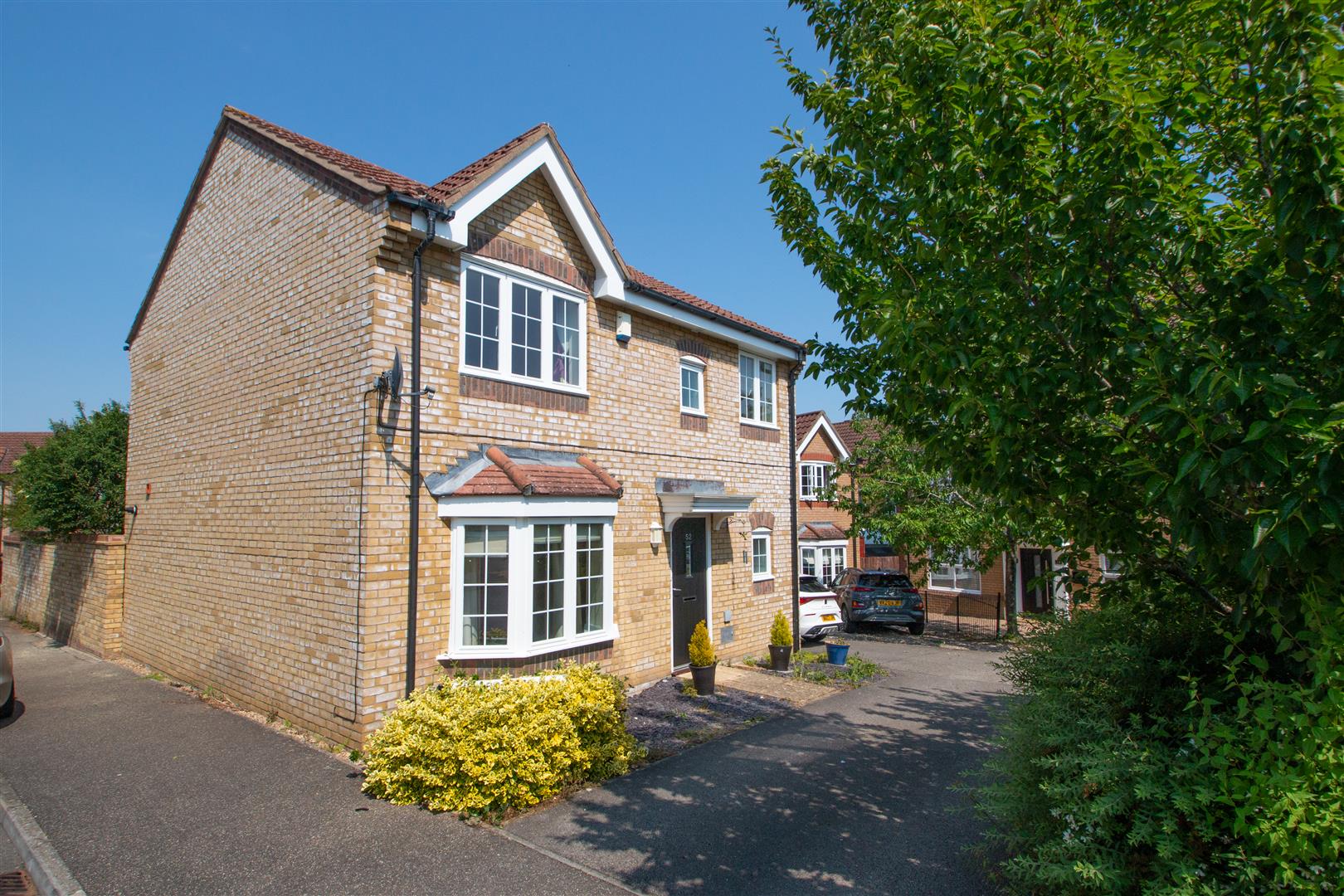 Clifton Moor, Oakhill, Milton keynes